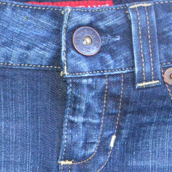 GUESS DENIM MINI SKIRT NWOT  ~ BUNDLE AND SAVE - Picture 6 of 6